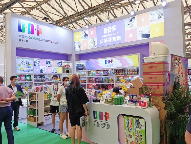 在上海36㎡小展位如何設(shè)計才能更大的放大空間？
