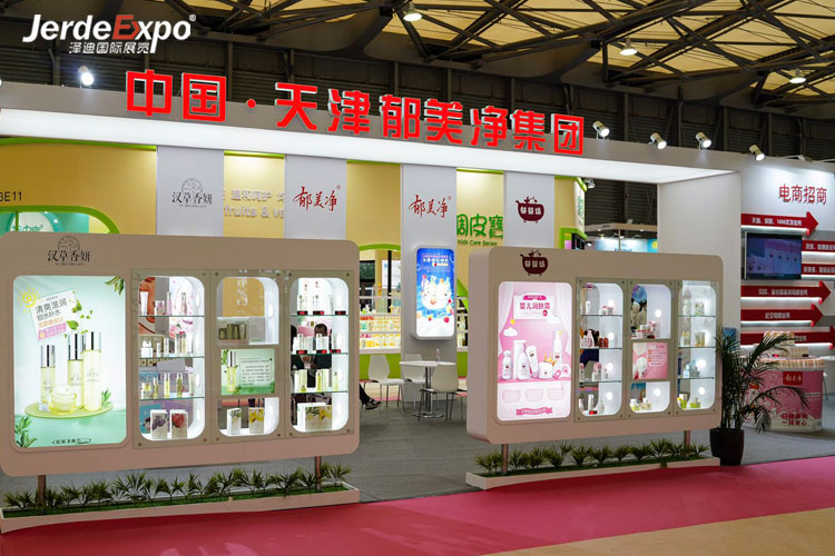 戶外展臺(tái)為什么要采用鋼木結(jié)合結(jié)構(gòu)呢？上海展臺(tái)布置搭建公司答