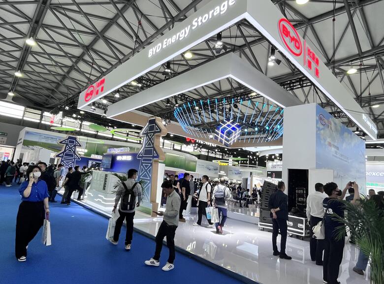 參展商該如何選擇展臺大??？展覽展臺搭建服務商幫您排憂解難